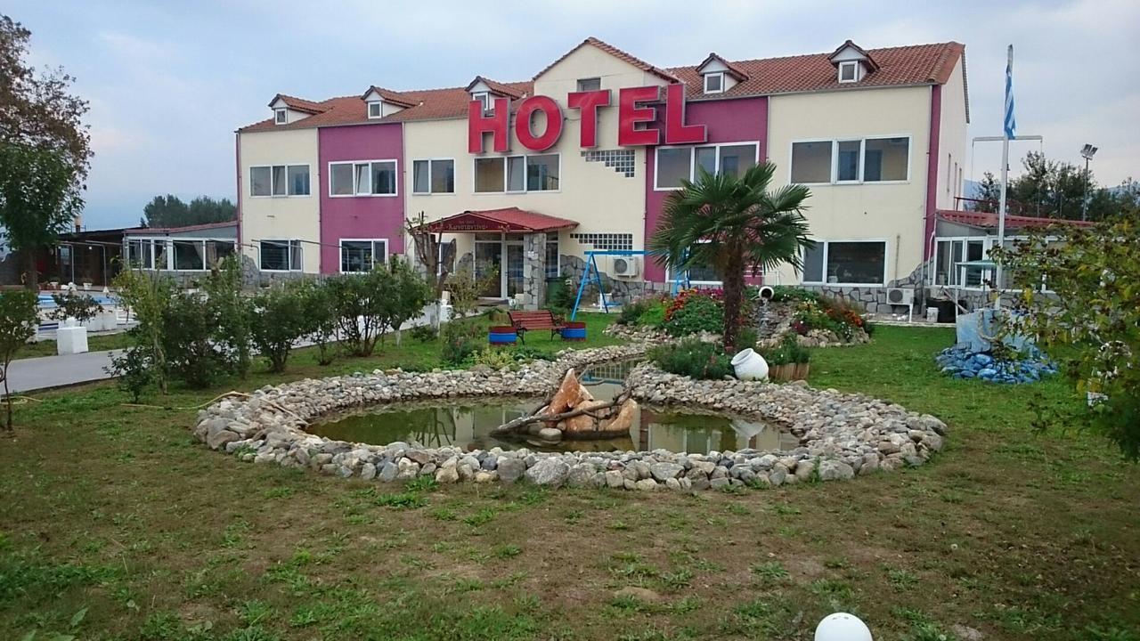 Hotel Konstantina Rodopoli Esterno foto
