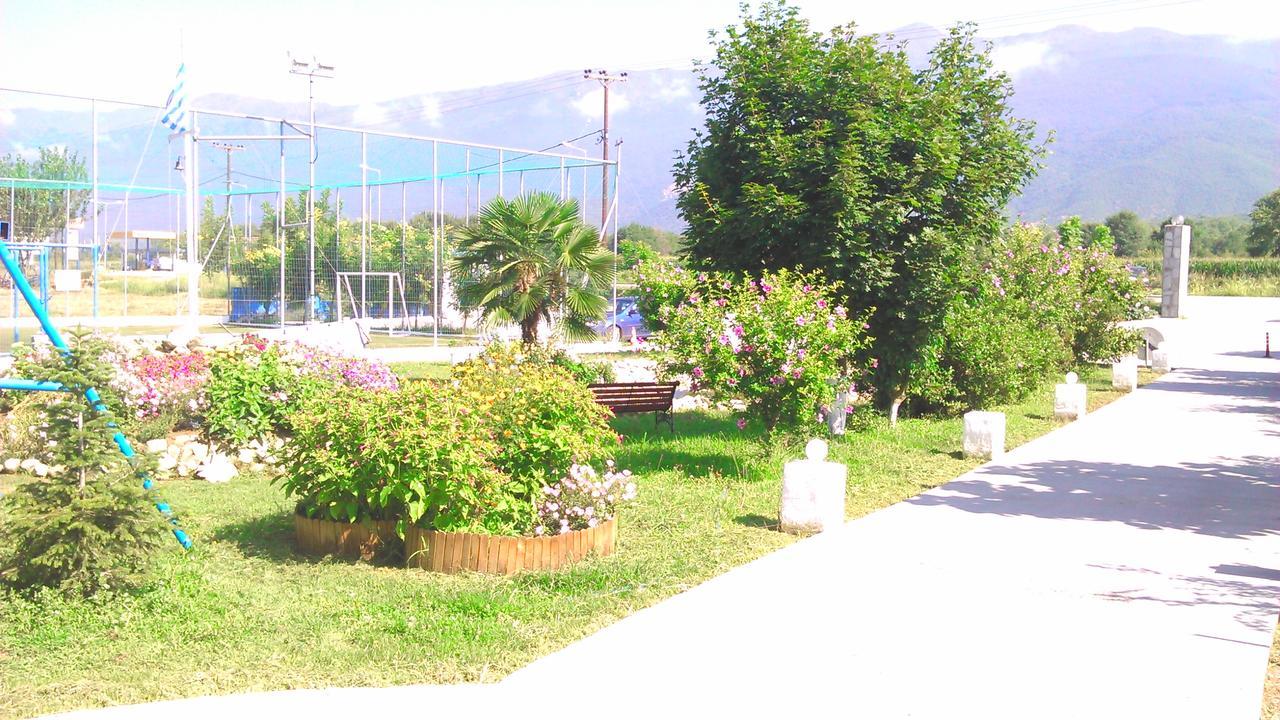 Hotel Konstantina Rodopoli Esterno foto